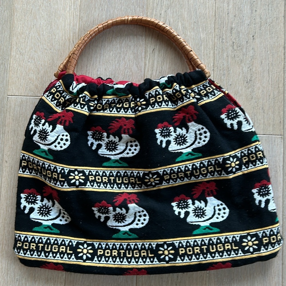 Vintage Tapestry Market Bag / Handbag Beautiful Handmade tapestry Portugal